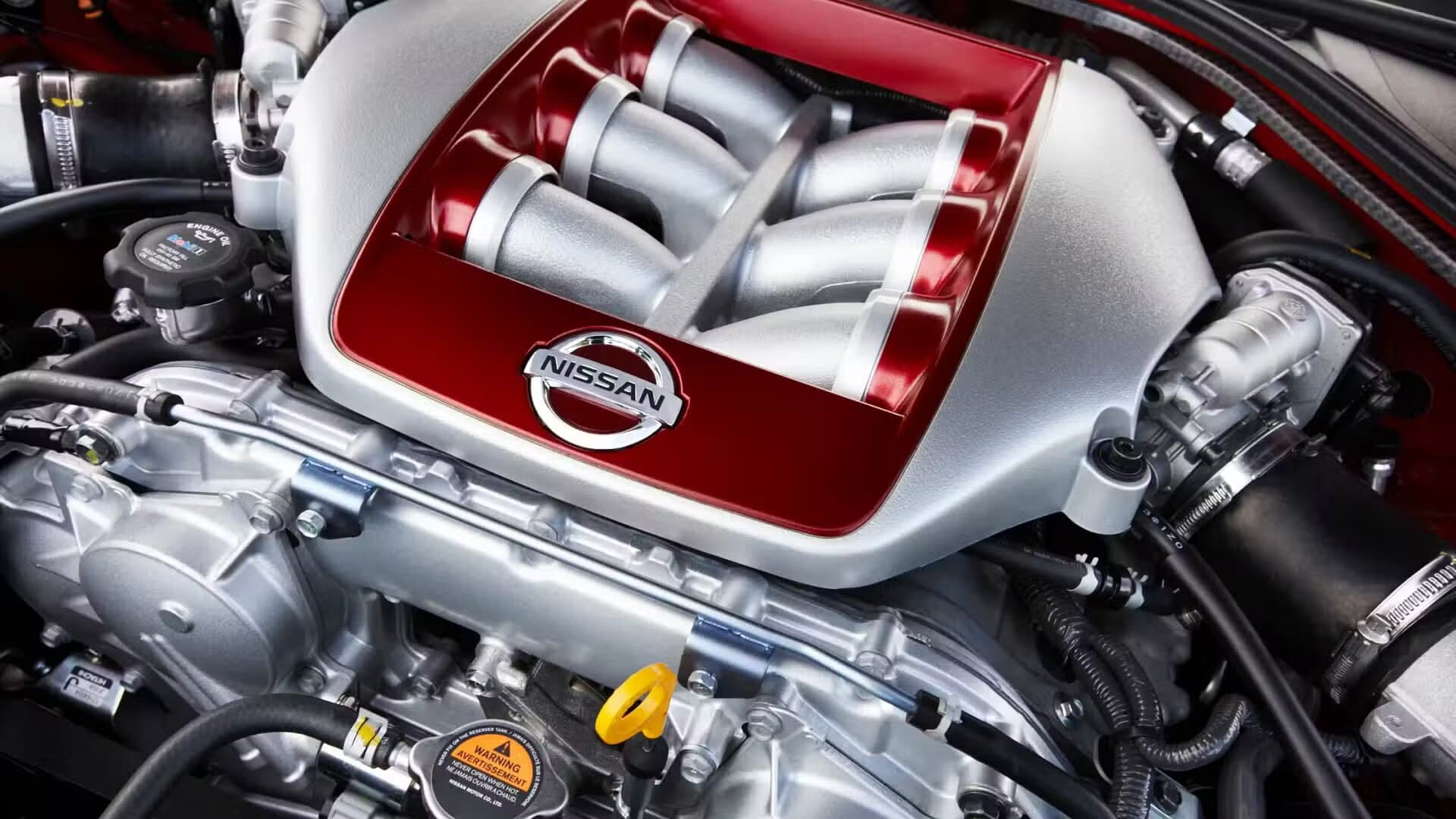 Nissan brand new OEM engines — Essen Pro Motors hero background