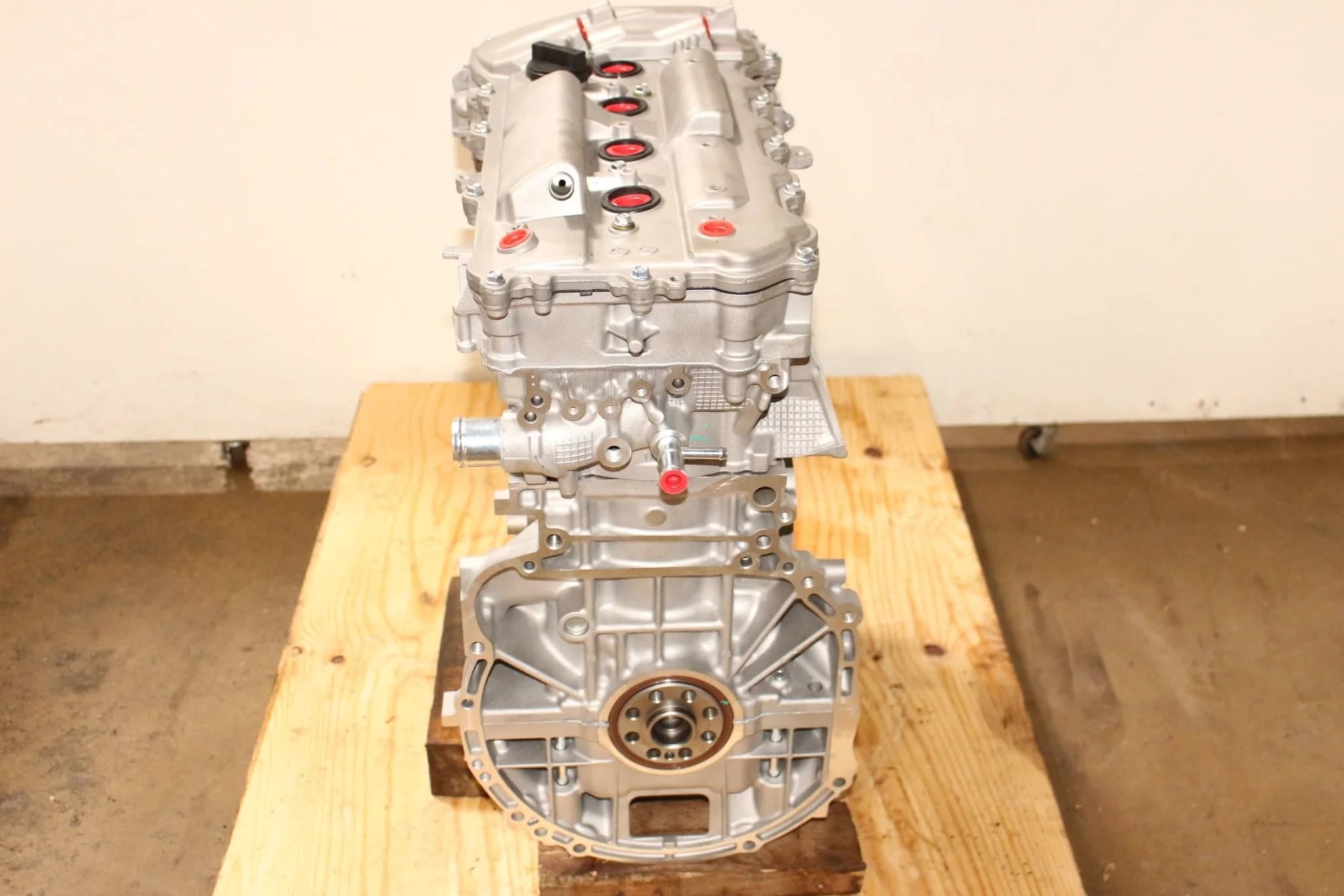 2AR-FE 2.5L (2AR-FE) — Toyota remanufactured engine — gallery photo 1 of 10